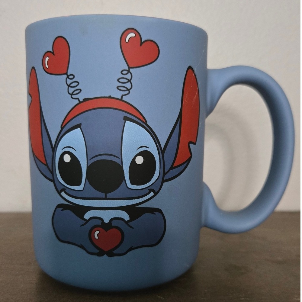 Disney Stitch Valentine Love Mug Zrike Brands 16 oz Blue and Red Hearts Lilo Cup